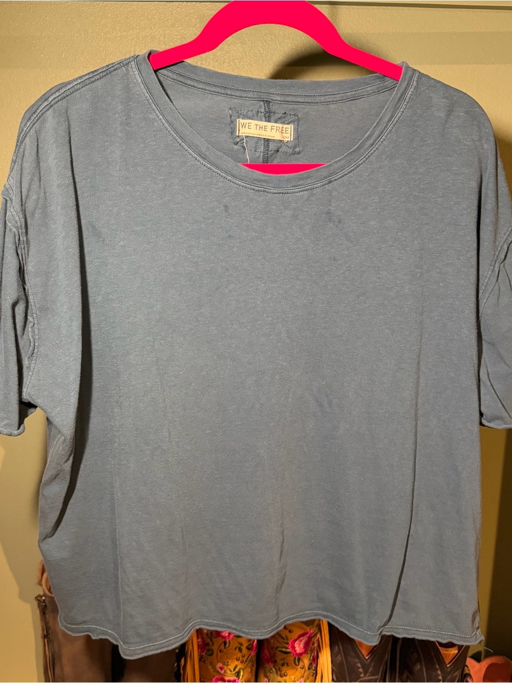 Free People distressed tee medium